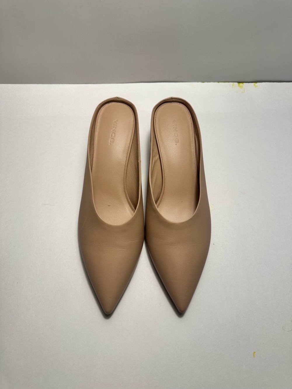 Vince Ralston Leather Pointy Toe Mule in Nude Size 9.0 - Picture 9 of 16